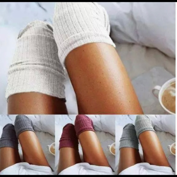 ✨CABLE KNIT OVER THE KNEE BOOT SOCKS✨ - Picture 7 of 7